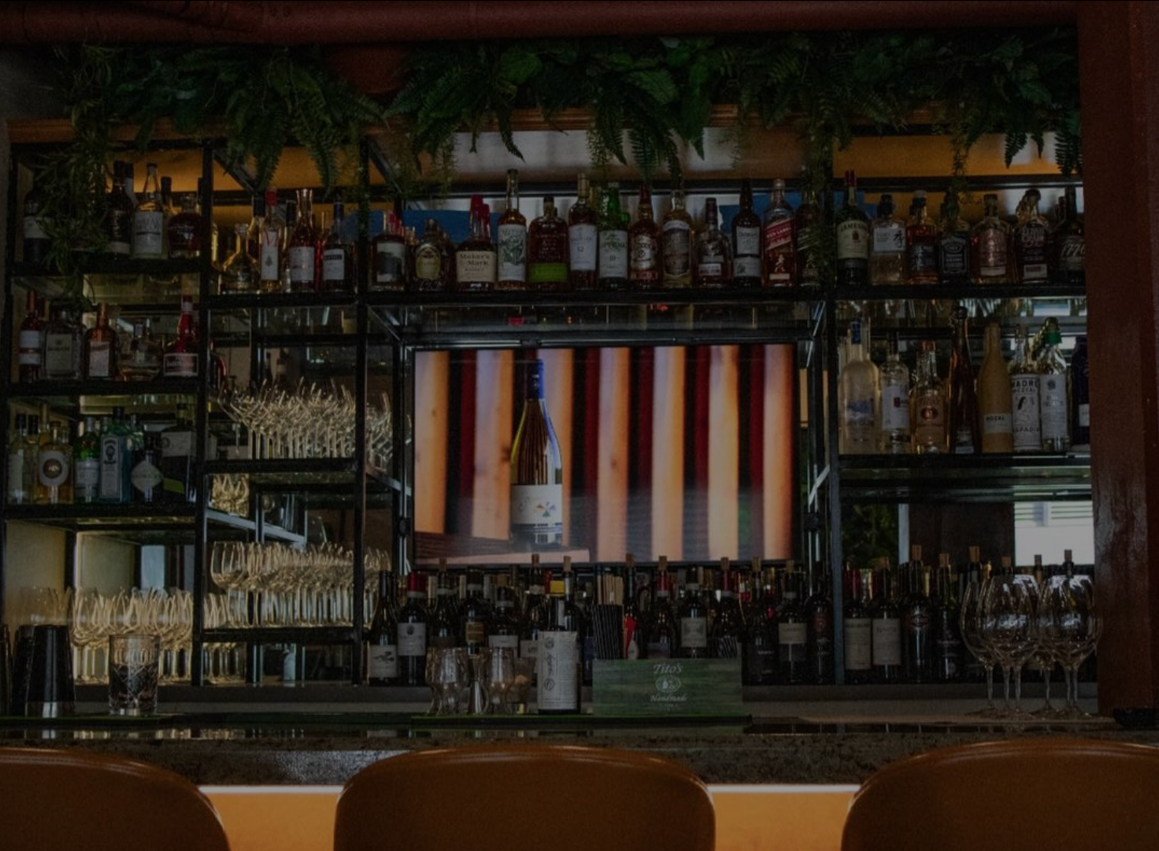 Bar photo 1